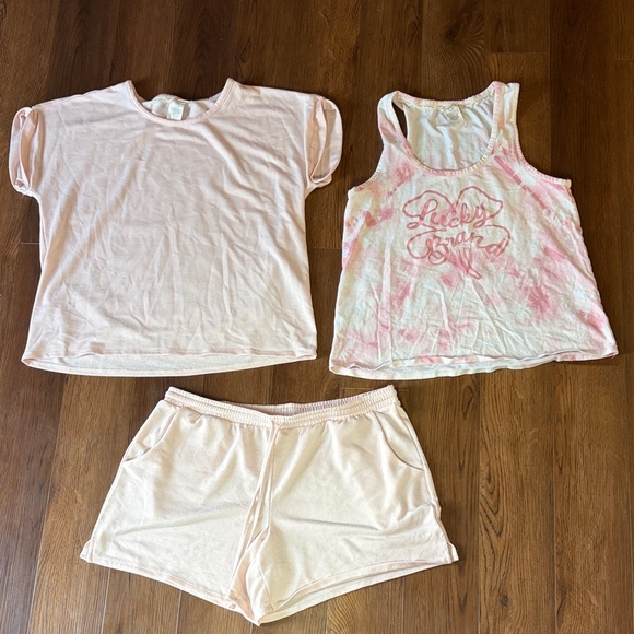 Lucky Brand Soft Pink Lounge/Pajama Set - Picture 1 of 11